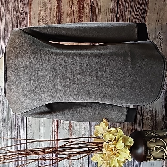 NWOT LINEA LEISURE BY LOUIS DELL'OLIO GRAY & BLACK LONG SLEEVE PULLOVER TOP - Picture 5 of 12